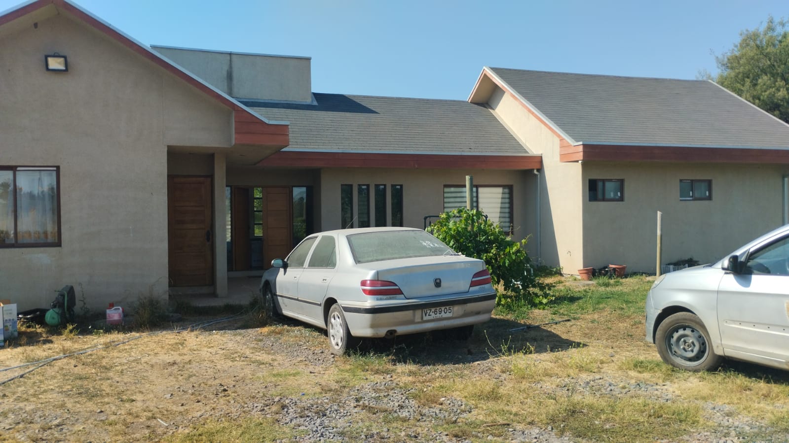 Parcela 2.500 m² con casa y cabaña — Camino a Cato, Chillán (arriendo) — foto 10 de 11