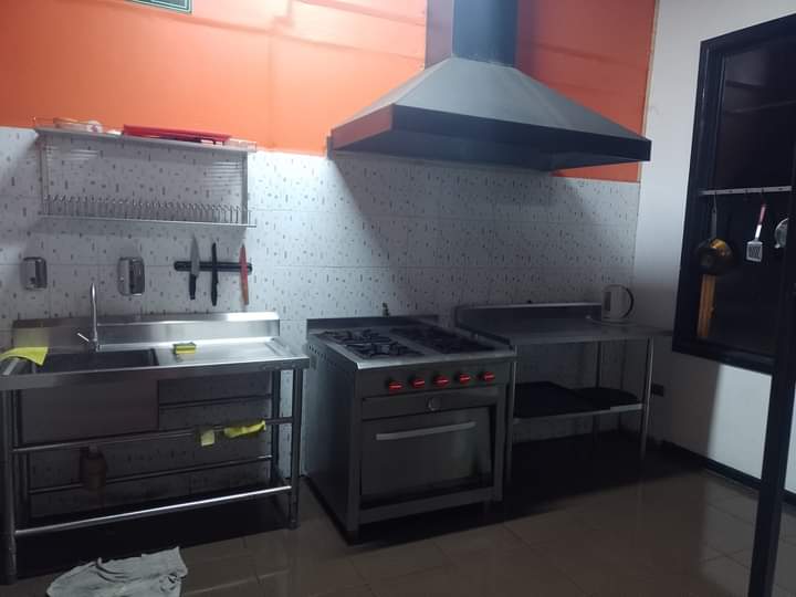 Parcela 2.500 m² con casa y cabaña — Camino a Cato, Chillán (arriendo) — foto 2 de 11